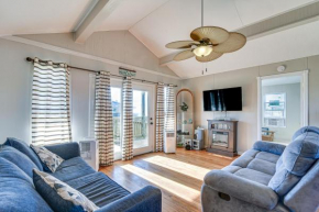 Second-Row Surfside Beach House Newly Renovated!